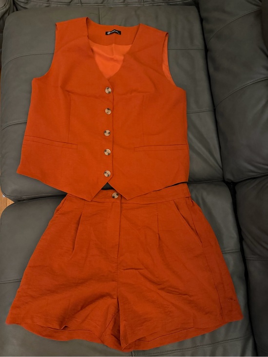 PrettyGarden Other - Sleeveless Button-Front Vest & High-Waist Shorts Set — Orange